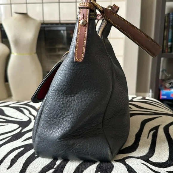 Dooney & Bourke Samba Black Pebbled Leather Logo Lock Hobo Shoulder Bag - Picture 6 of 14